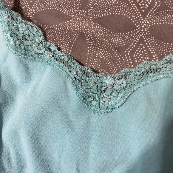 Built in bra cotton tank - Picture 2 of 3